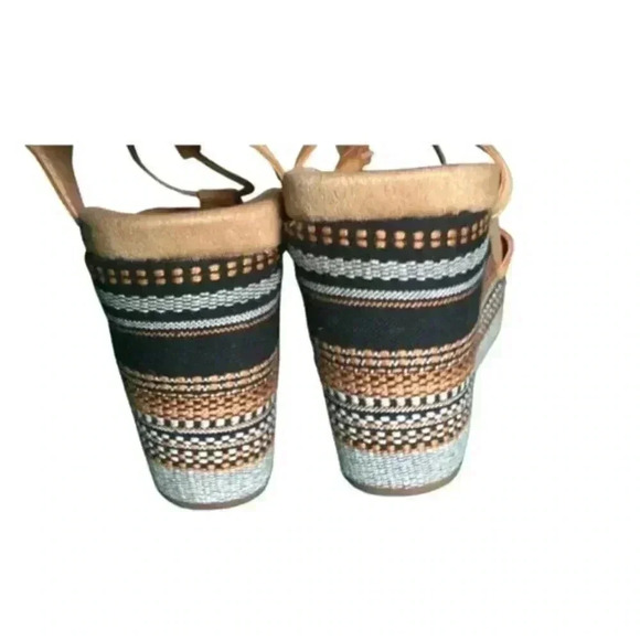 Lucky Brand Strappy Wedge Platform Shoes - 9.5 Like New Tan - Picture 3 of 15